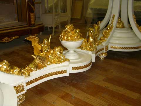 Стол Материал: дерево, патина 