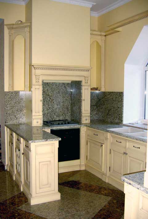 Кухонный горнитур Материал: Дерево, патина