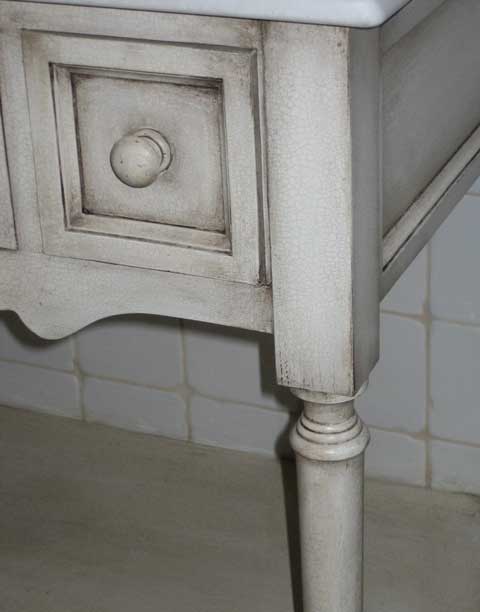 Столик Материал: Дерево, патина