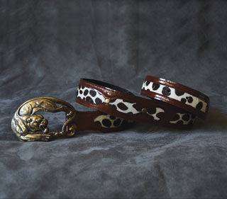 Барс Материал: Бронза Патина Натуральная кожа. Автор: Татьяна Комарчук