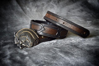 Голова Коня в кельтском орнаменте Материал: Бронза Патина Натуральная кожа. Автор: Татьяна Комарчук