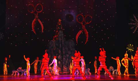 Декорации для клипа Музыкальная Группа Блестяще