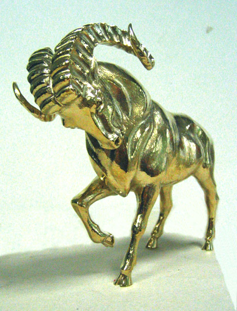 Скульптура: Архар. Материал: Бронза, золочение   Автор: Татьяна Комарчук