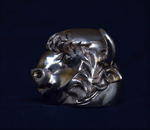 Скульптура: Зубр. Набор из 6-ти Рюмок Животные России. Материал: Бронза, позолота Автор: Татьяна Комарчук