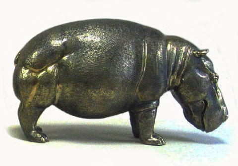 Скульптура: Гипопотамики. Материал: бронза, патина Автор: Татьяна Комарчук