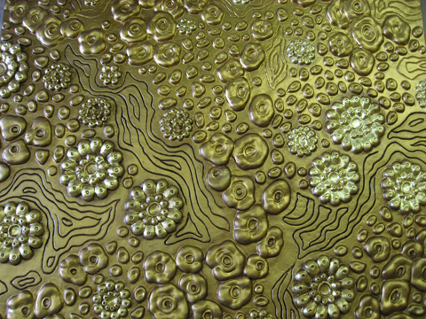 Рельеф: Цветочная поляна Материал: Акрил, патина. Автор: Татьяна Комарчук