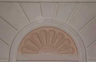 Ниша Материал: гипс. Скульптор: Татьяна Комарчук