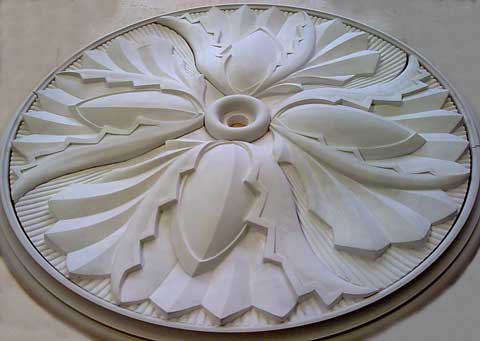 Розетка Материал: Гипс. Скульптор: Татьяна Комарчук