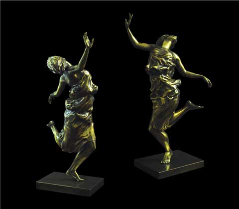 Серия скульптур Танец. (Айседора Дункан) Материал: бронза, патина Автор: Татьяна Комарчук