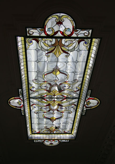 Техника: Тифани Материал: Стекло. Автор: Андрей Ананьев