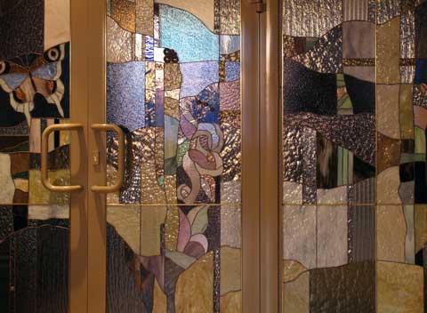 Витраж: Горы природы Техника: Тифани Материал: Стекло Автор: Андрей Ананьев